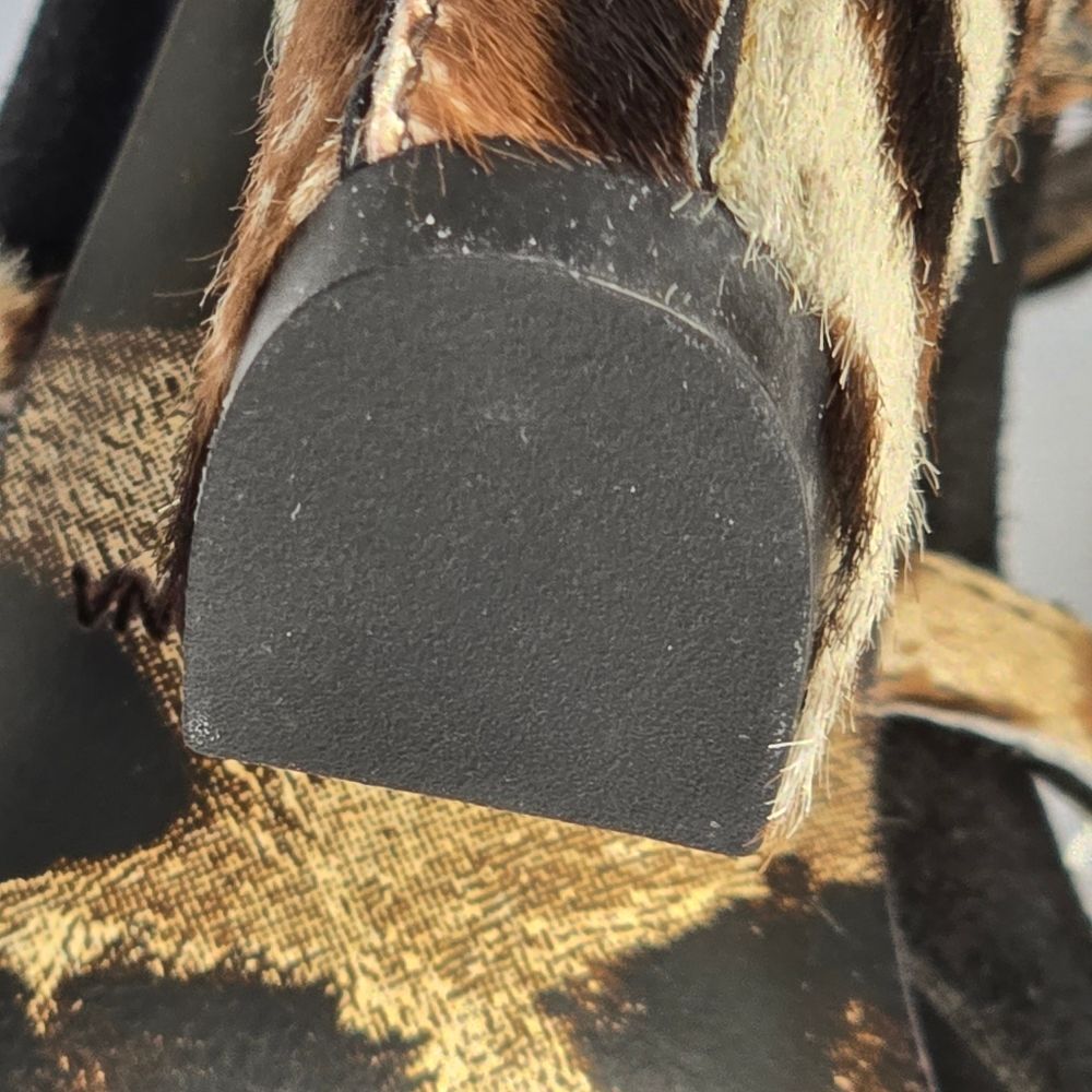 Dolce and Gabbana Animal Print Calf Hair Strappy Heels Size EU 38/ US 8 - Picture 13 of 15